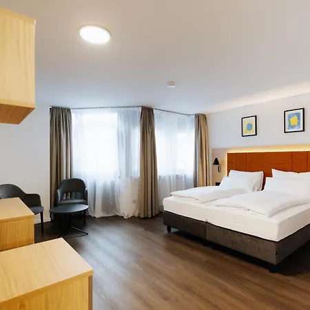 Zwoelf87 Hotel