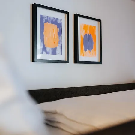 Zwoelf87 3* 拉芬斯堡