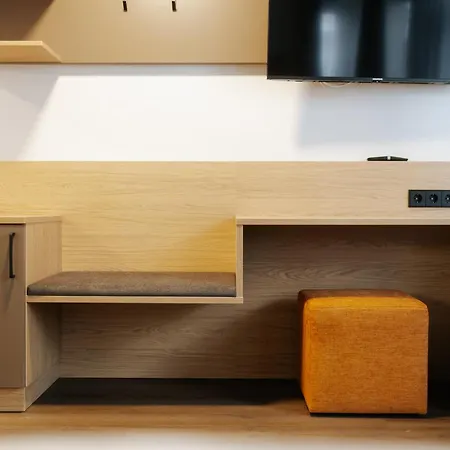 Zwoelf87 拉芬斯堡