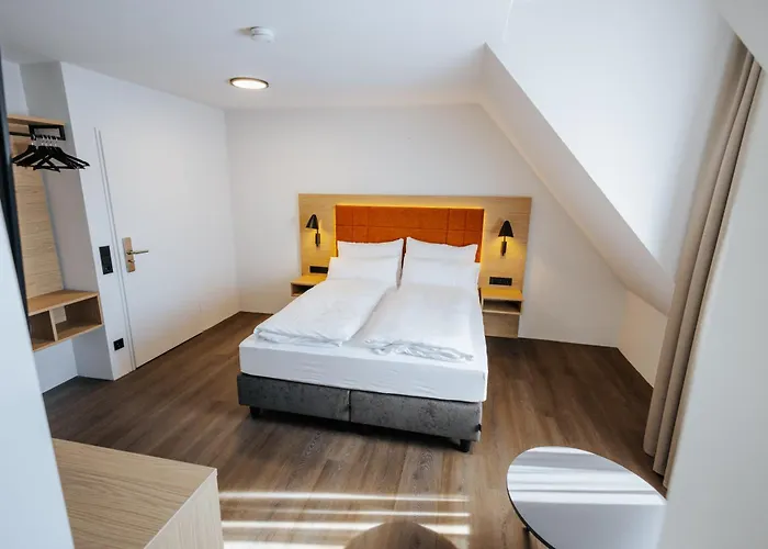 Zwoelf87 Hotel Ravensbourg