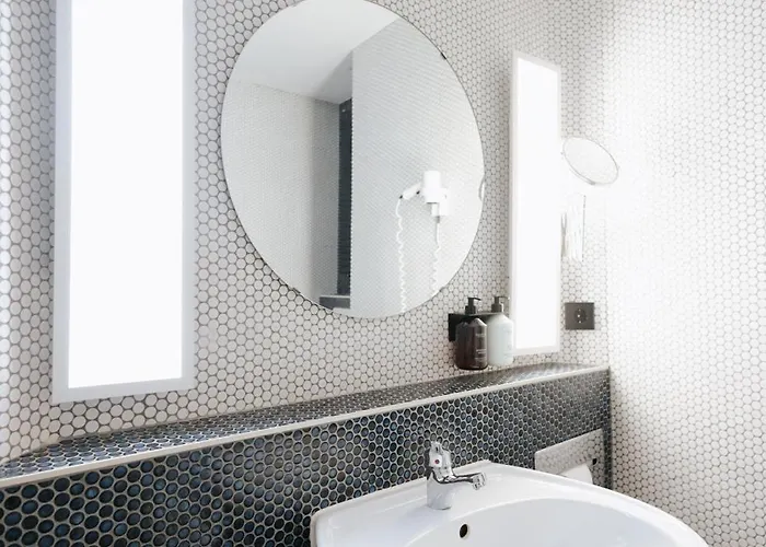 Zwoelf87 Ravensbourg