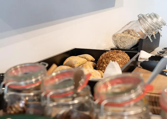 Zwoelf87 Ravensbourg