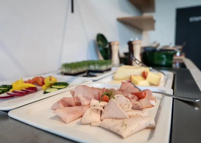 Zwoelf87 Hotel Ravensbourg